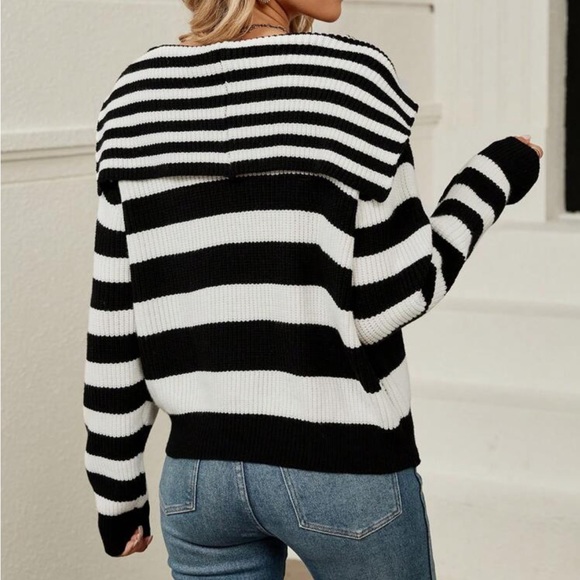 Boho striped pattern sweater top - Picture 2 of 5